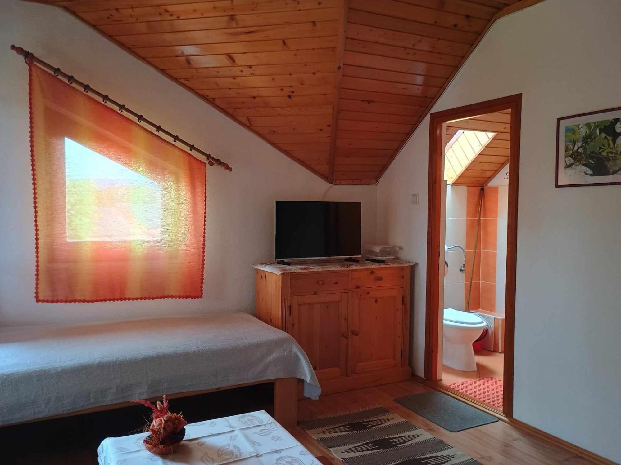 Hotel Casa Lacul Mierlei à Sovata Extérieur photo