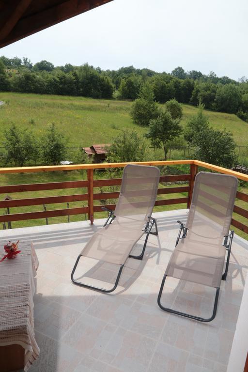 Hotel Casa Lacul Mierlei à Sovata Extérieur photo